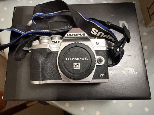Olympus m10 mark iv - om-d, e-m10
