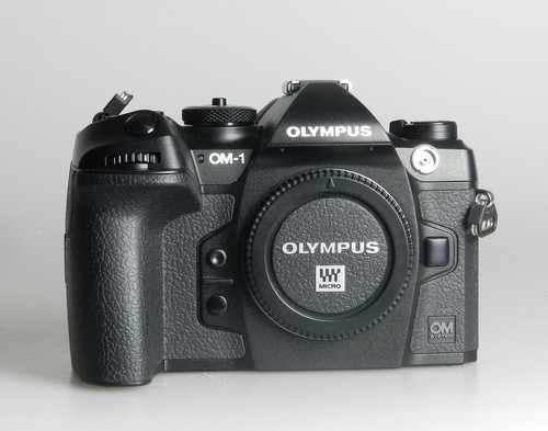 Olympus om1 digital mp - 20.4,